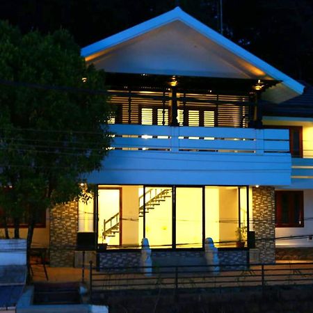 Olive Periyar Lejlighed Thekkady Eksteriør billede